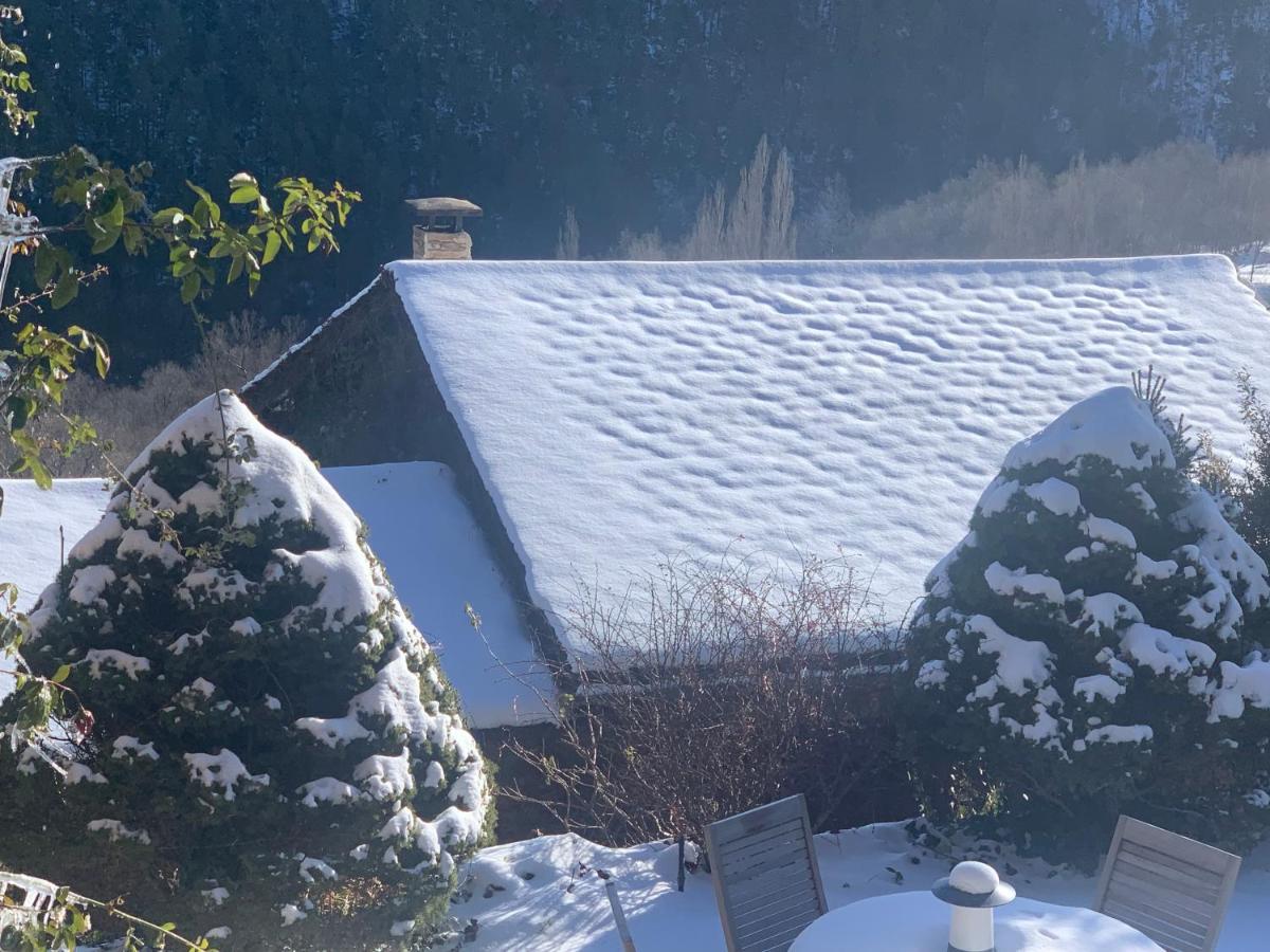 Casa Rural Pirineu Neva Экстерьер фото
